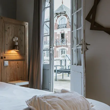 La Bed & Breakfast *