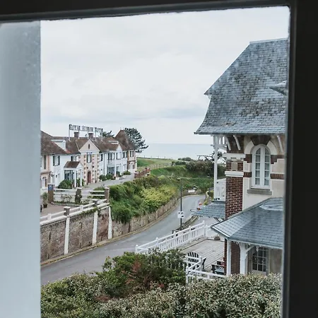 Panzió La Mesnil-Val-Plage