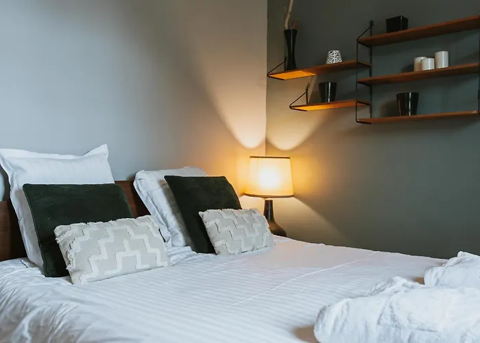 La Bed & Breakfast 3*