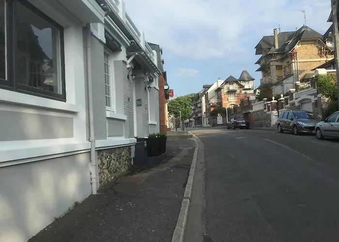 Bed & Breakfast La 3*